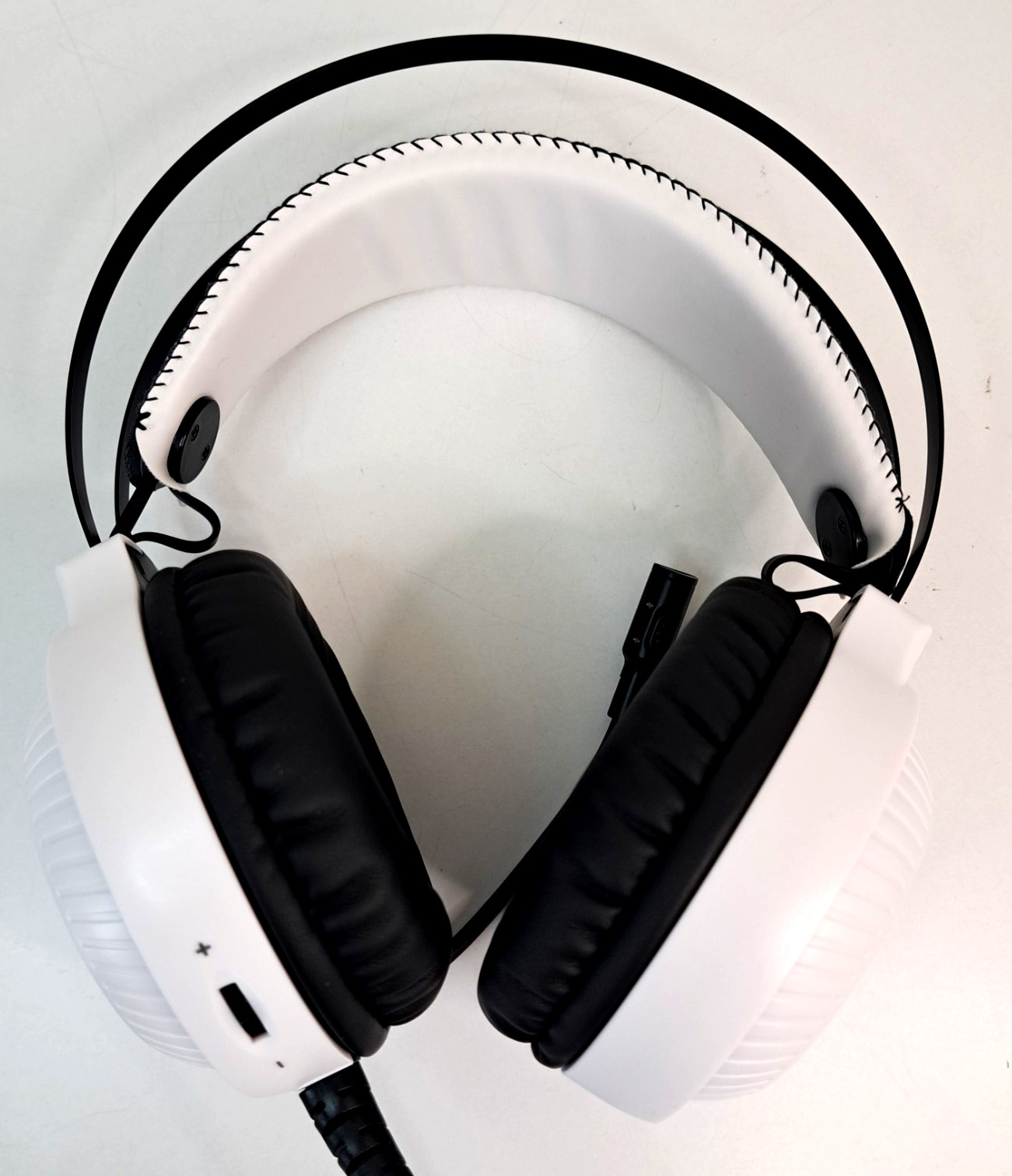 bionik Gaming Headset Headphones Wired With Mic White