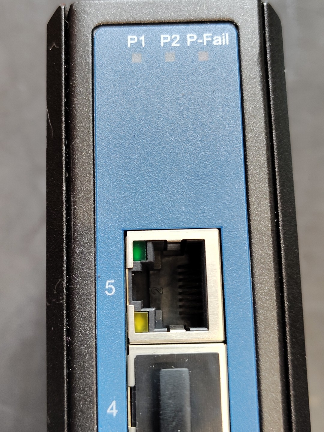 ADVANTECH EKI-2525 EKI2525 ETHERNET SWITCH ✅ RoHS