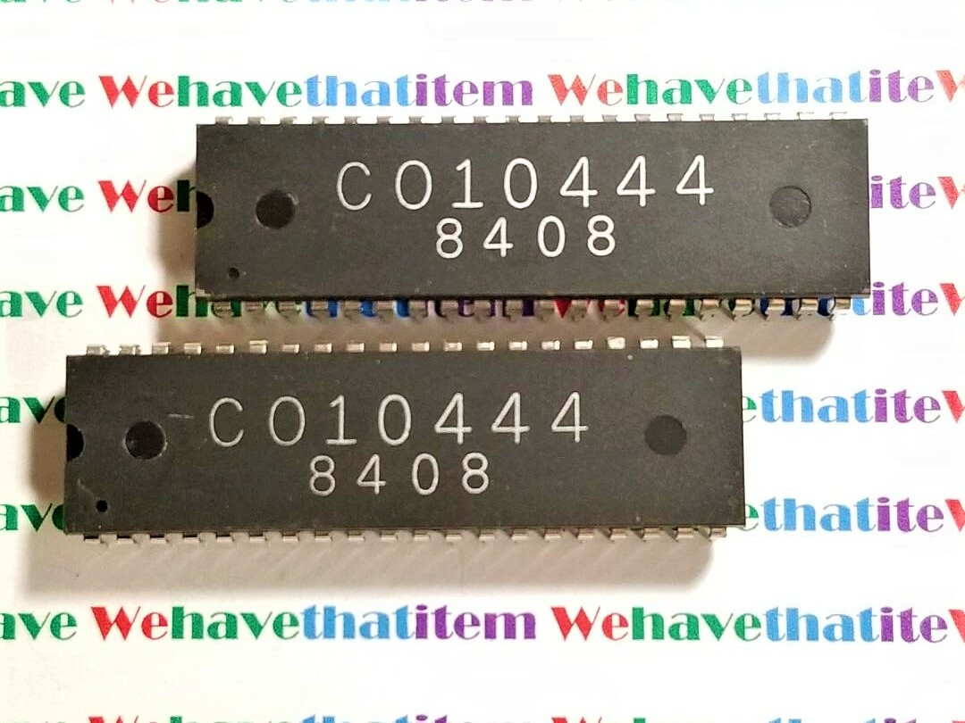 CO10444 / IC / DIP / 2 PIECES / AS IS (qzty)