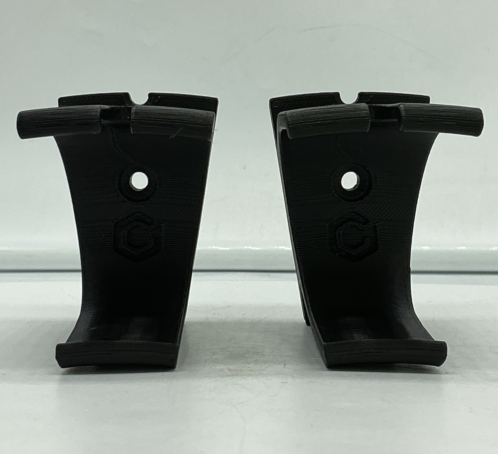 Lot of 2: 3D Printed Nintendo GameCube Controller Wall Mount Pick Your Color