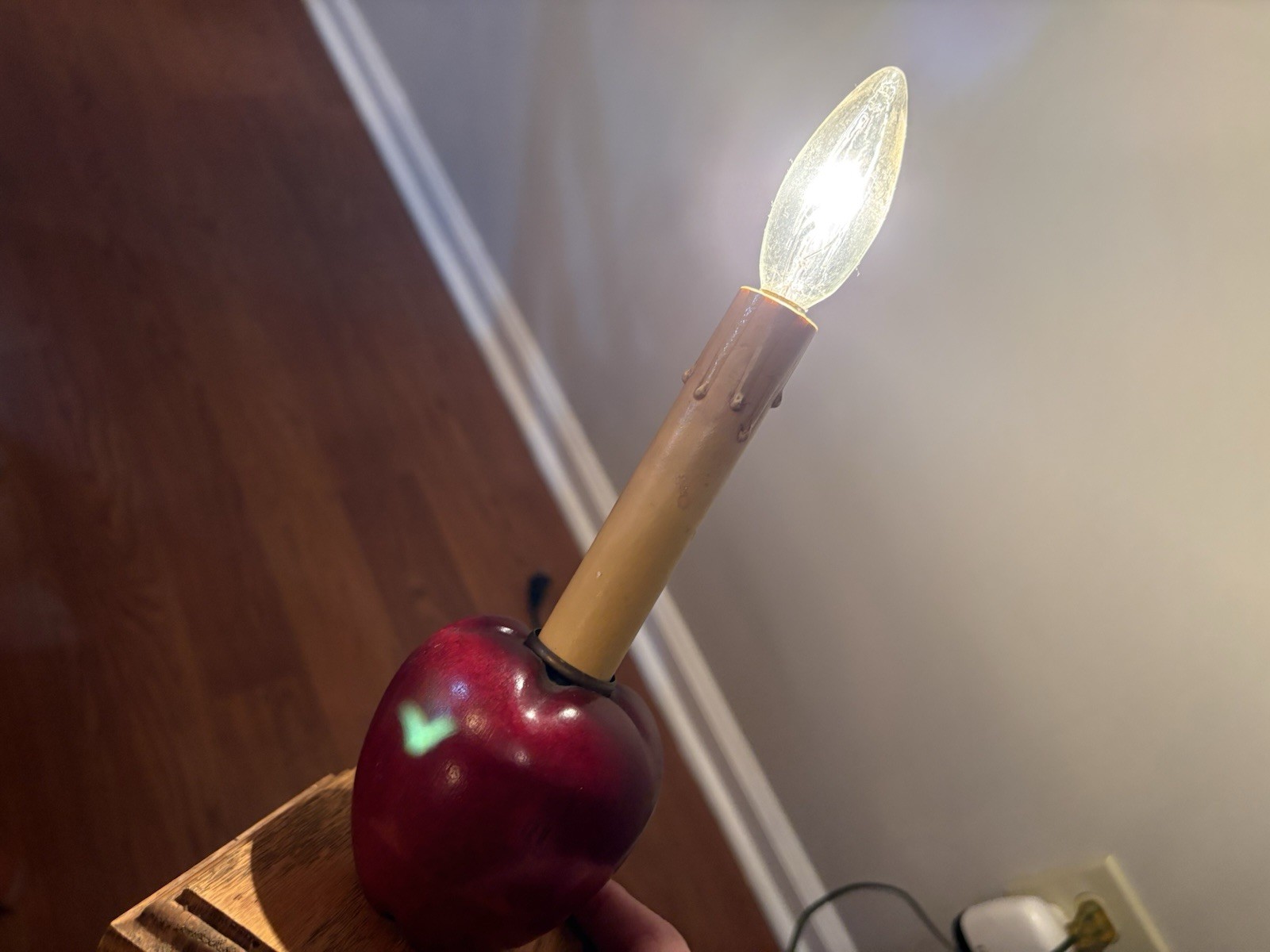 Vintage Apple Tabletop Nightlight