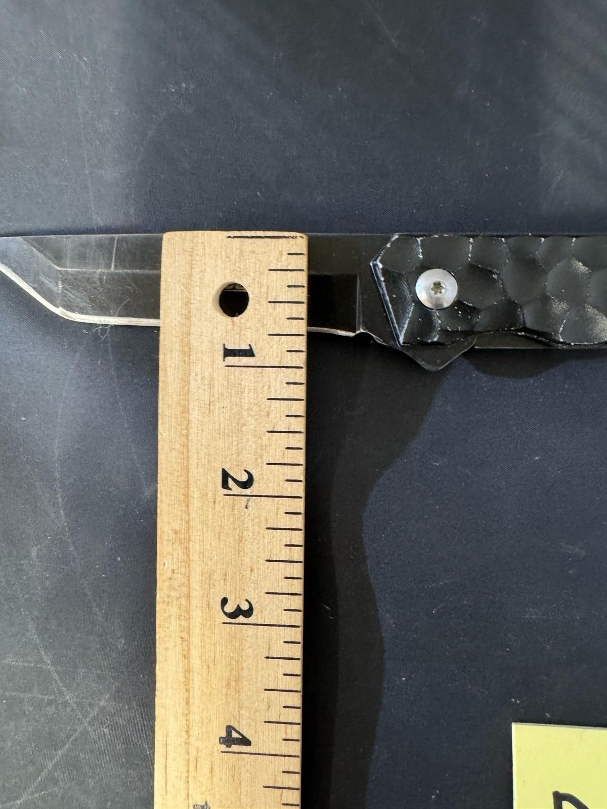Easy Open Knife Very Sharp!