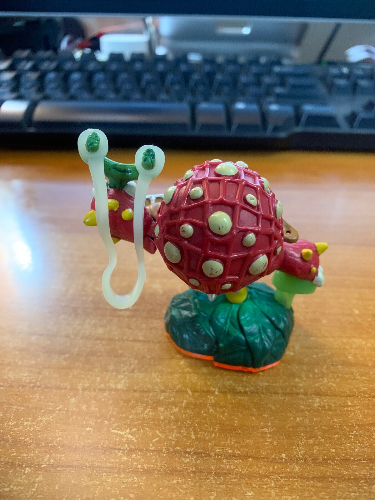 Skylanders Giants: Shroomboom Lightcore Figure