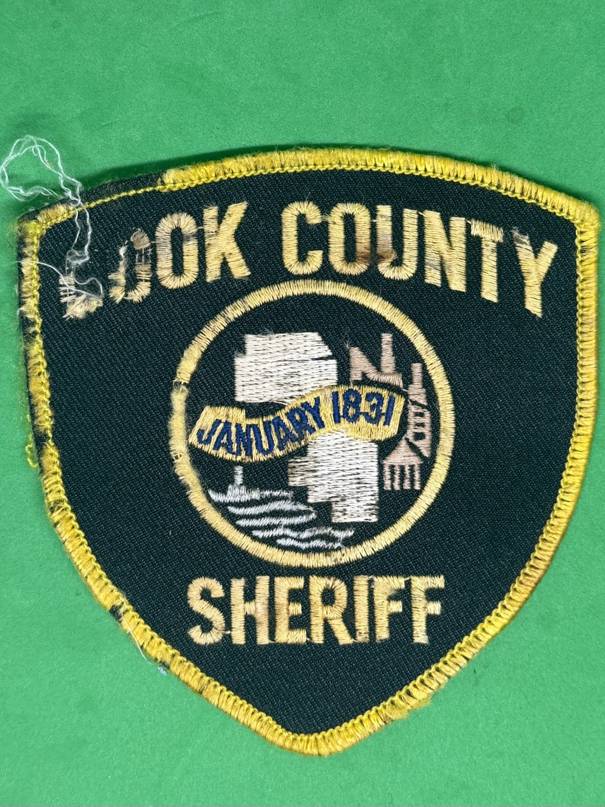 Sheriff's Department, Illinois: Cook County Obsolete Patch- Heavily Used