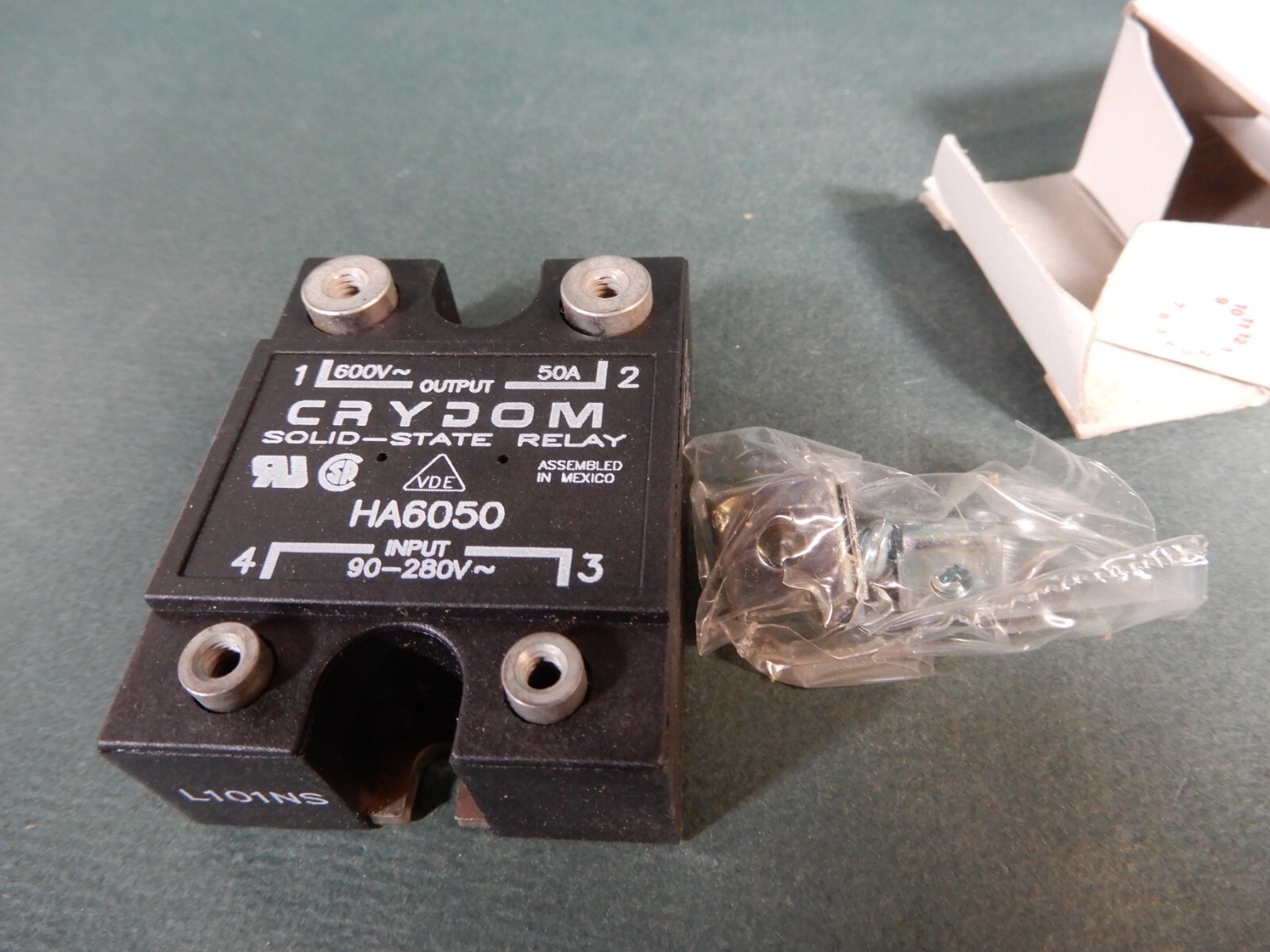 Crydom HA6050 Solid State Relay 90-280VAC Input 600V 50A Output NOS