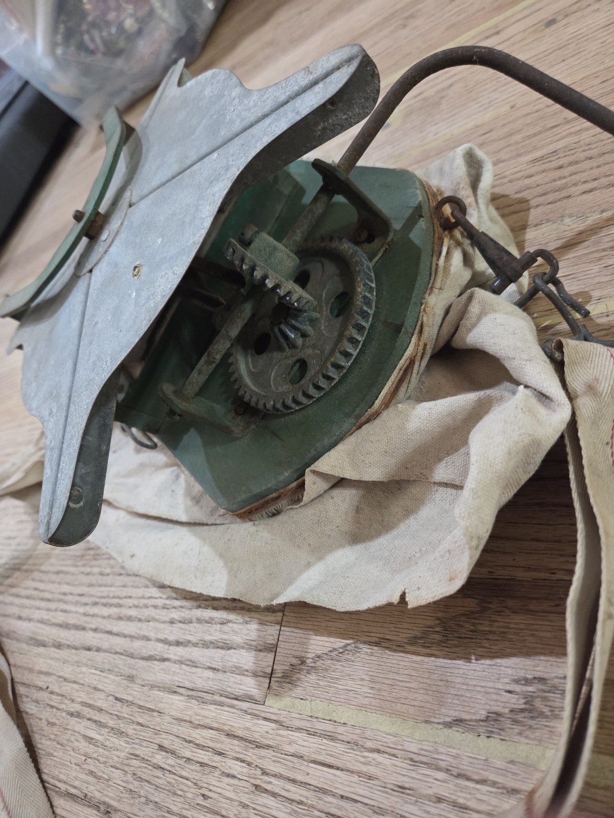 Vintage Unico Seed Sower Spreader