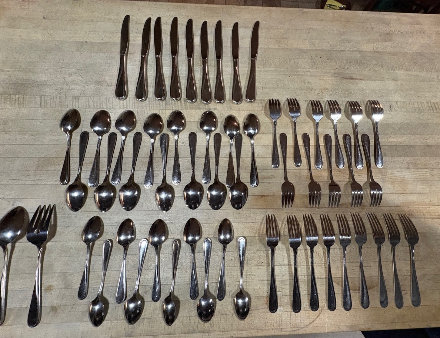 56 Pieces Oneida Stainless FLIGHT RELIANCE ** Set 9 plc Settings