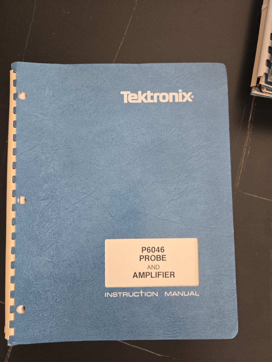 Tektronix 070-0756-00 P6046 Probe and Amplifier Instruction Manual