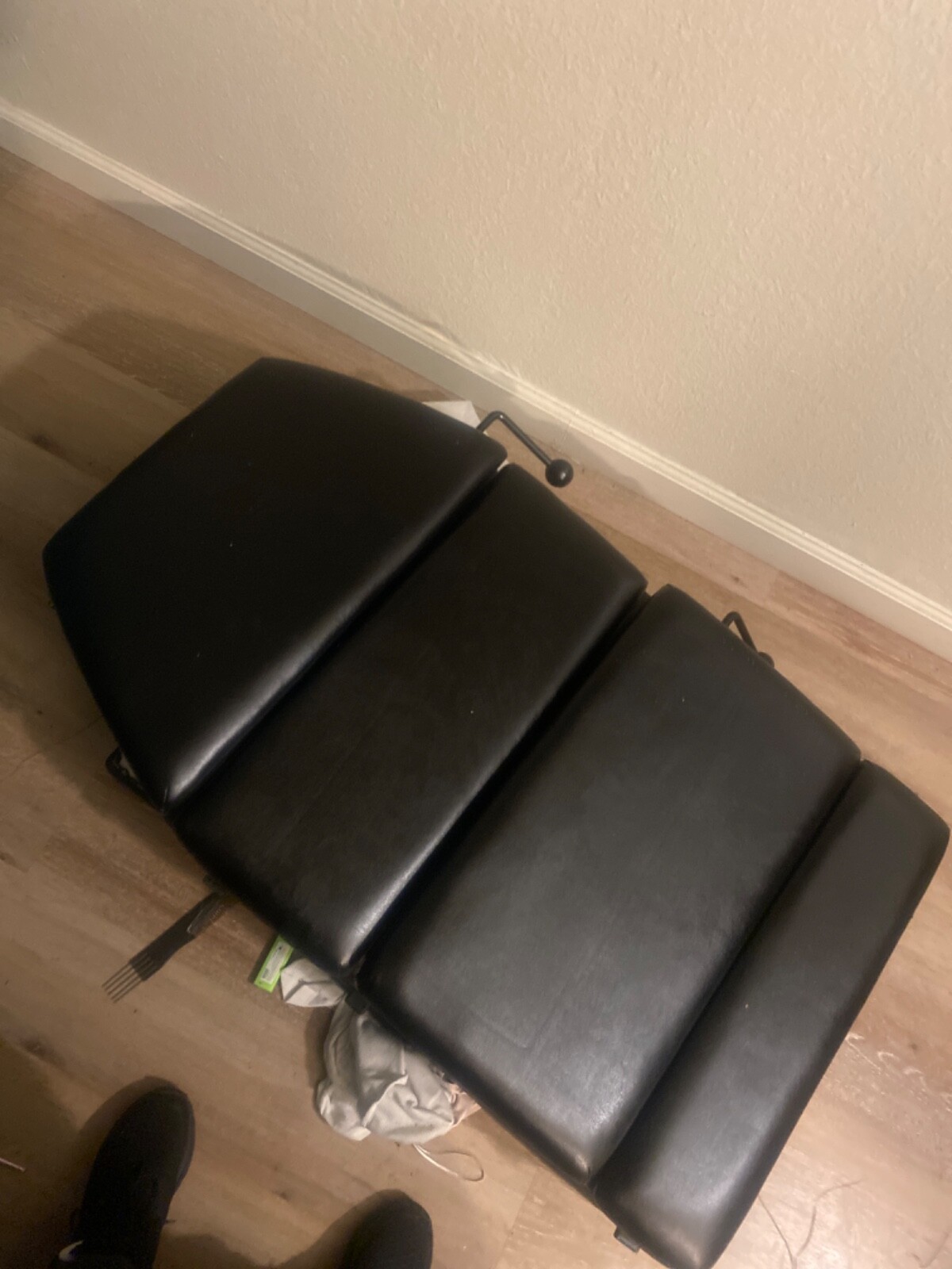 Master Massage 28256 Massage Table - Black