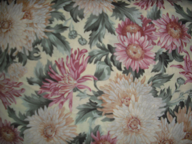 Hoffman QUILT FABRIC ~ FloraBunda #B669 Cream