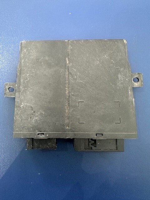 Freightliner Continental RH Door Control Module A66-08047-000
