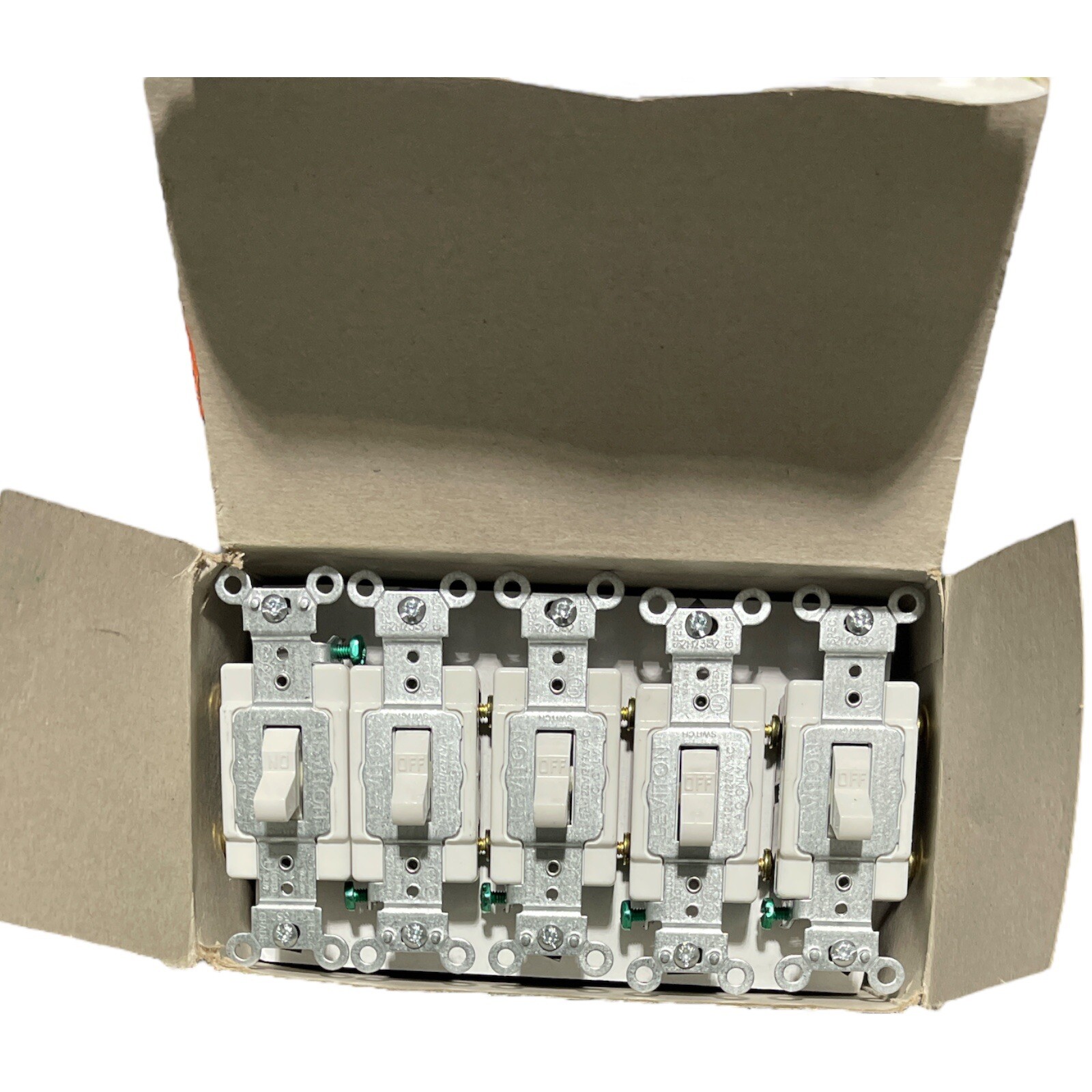 Leviton 15A Commercial Grade Single Pole Toggle Switch, White. (10 Pack) US