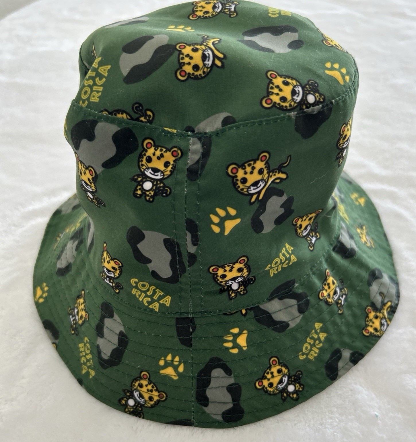 JB Reversable Tiger Costa Rica Child’s Bucket Hat, Preowned