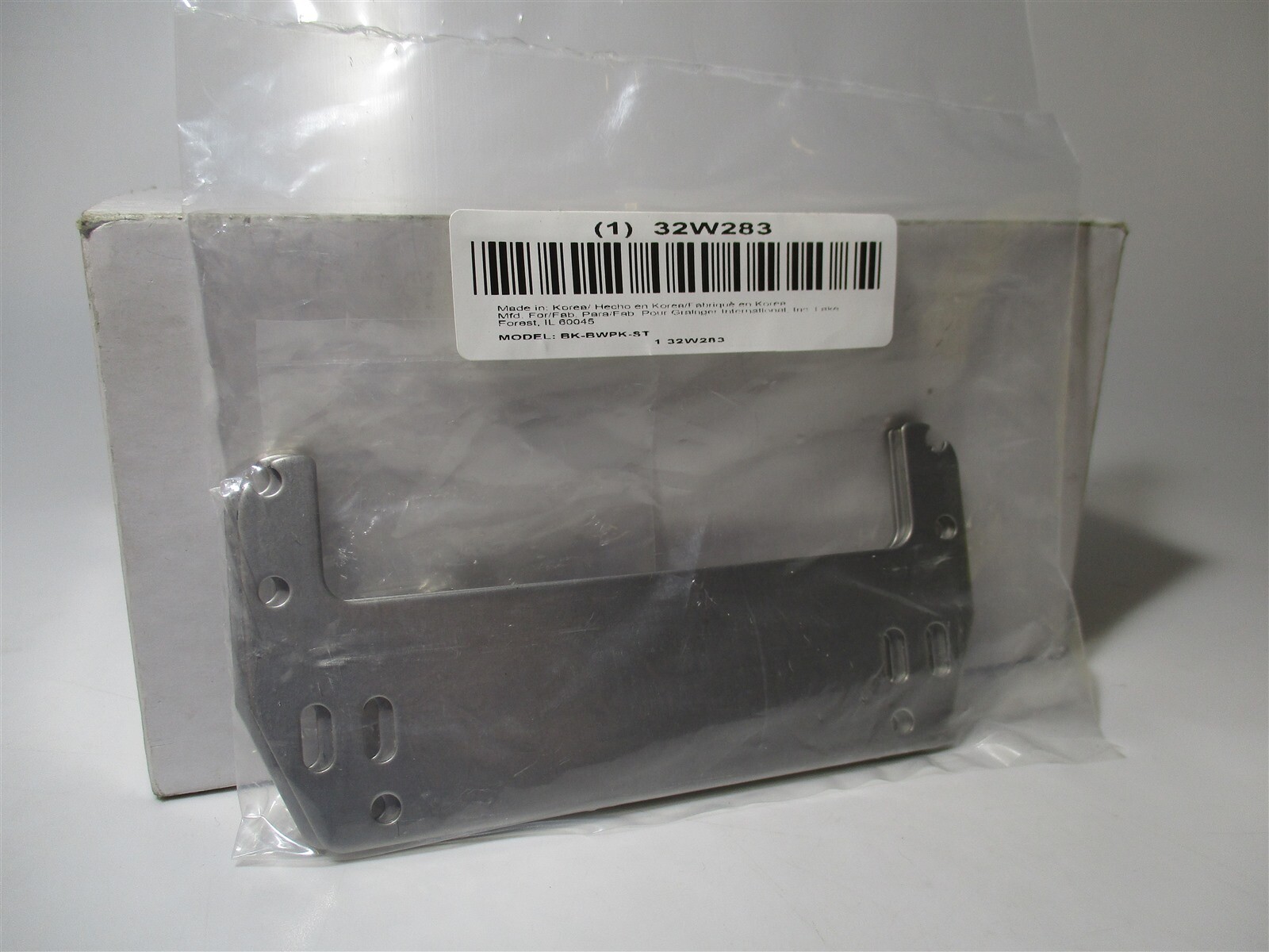 Autonics (BK-BWPK-ST) Straight Mounting Bracket for BWPK25-05 & BWPK25-05P