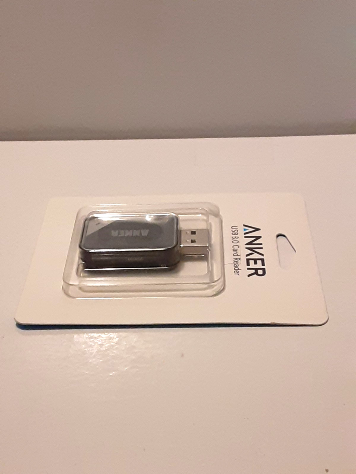 Anker USB 3.0 SD & Micro SD 2-Slot Card Reader High Speed Plug & Play