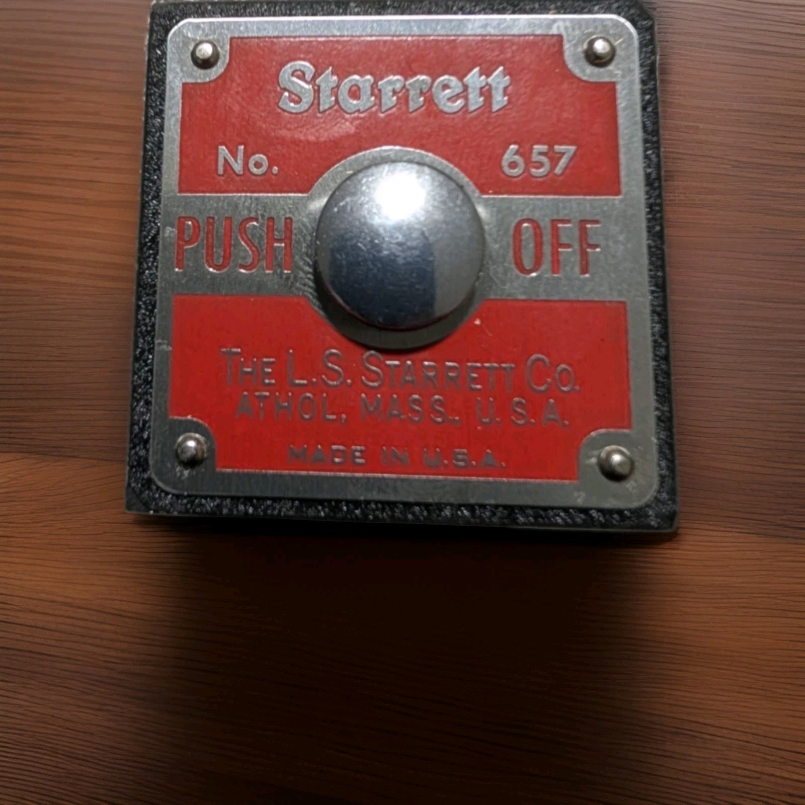 STARRETT-657P Magnetic Base indicator Holder, heavy-duty, holds 100 lbs. On/Off