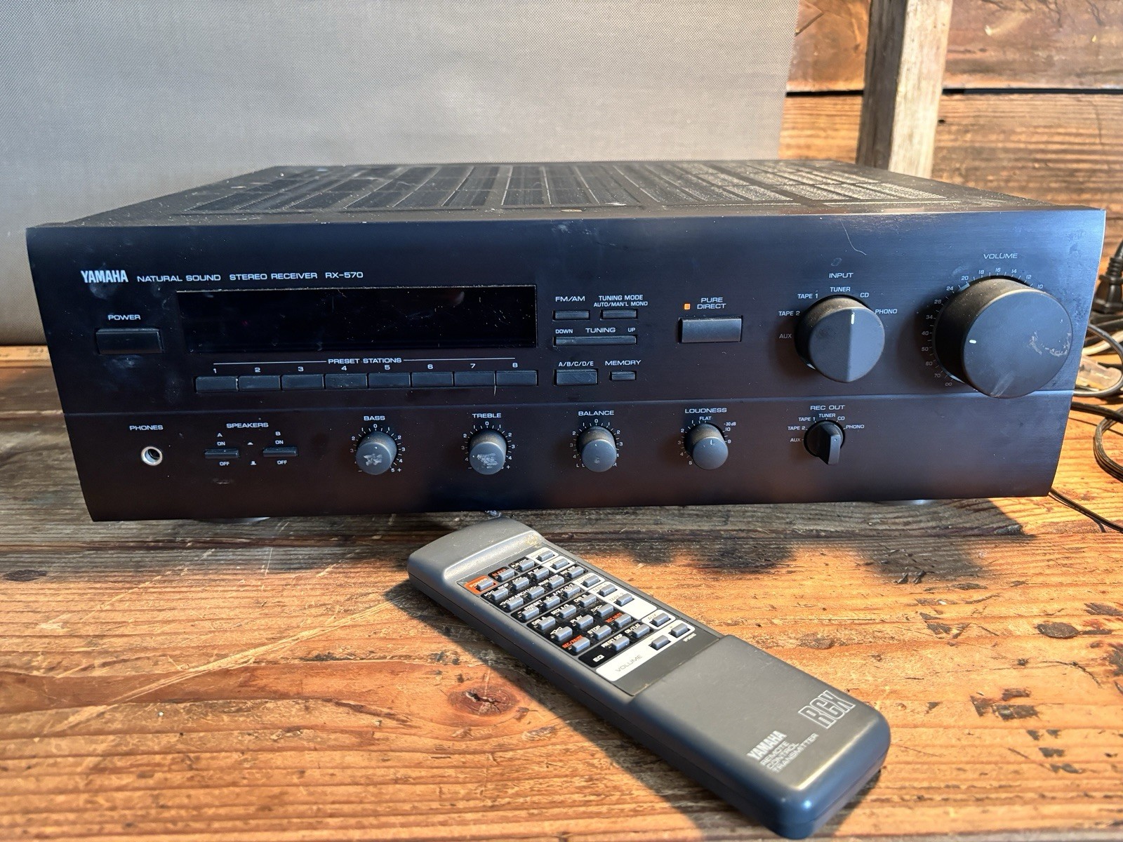 Vintage Yamaha RX-570 Natural Sound Stereo Receiver  - **READ*