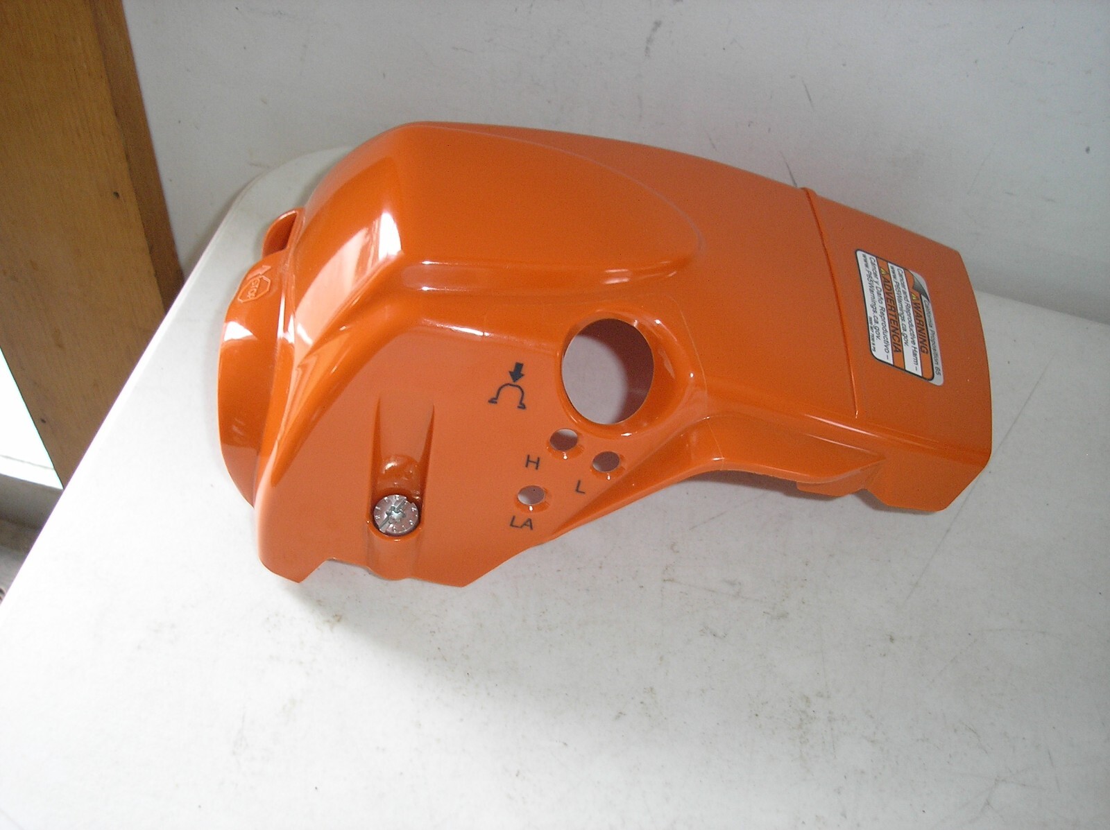 NEW GENUINE OEM STIHL MS251C CHAINSAW  E-Z START VERSION / TOP ENGINE COVER