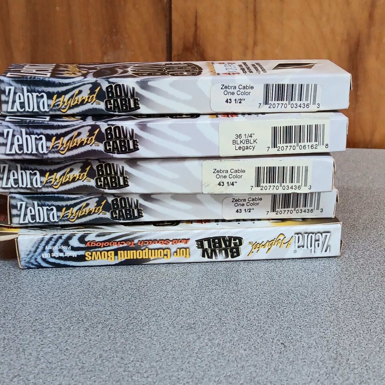 Zebra Hybrid Bow Cables Anti-Stretch Mathews Legacy Black/White 43.5" 36.25"