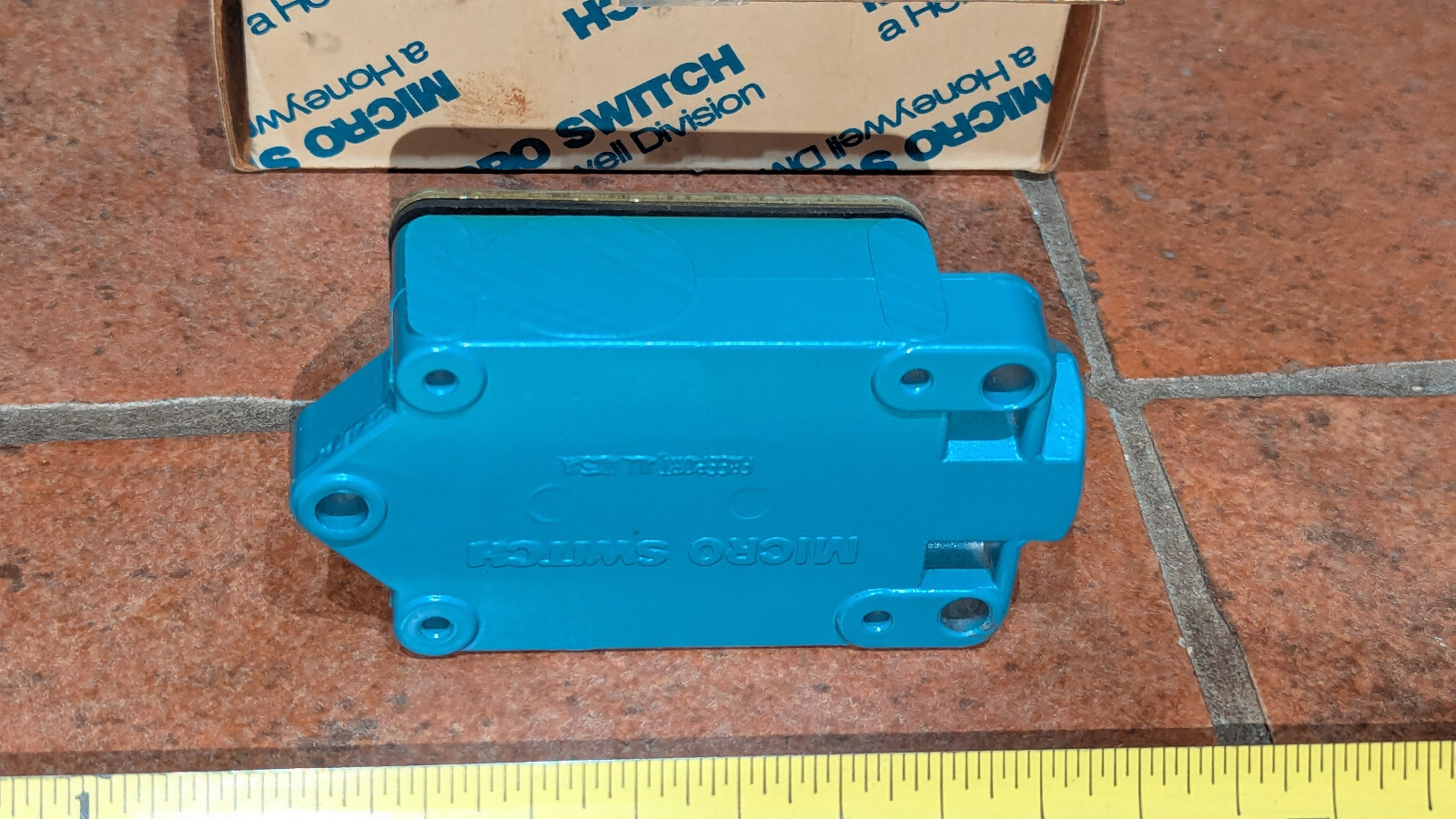 Honeywell Microswitch BAF1-2RQ3-LH NIB