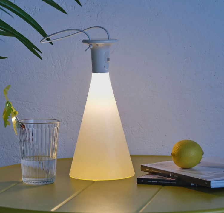 IKEA SOLVINDEN LED Table Lamp, White, 10" 26 cm, With Battery Brand NEW