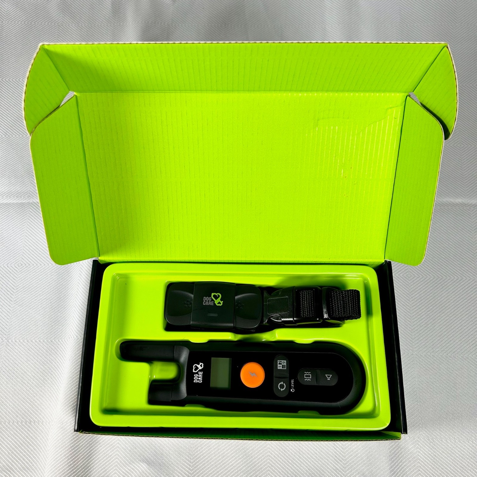 Dog Care WELL-D TC01 Dog Training System E-Collar With Remote