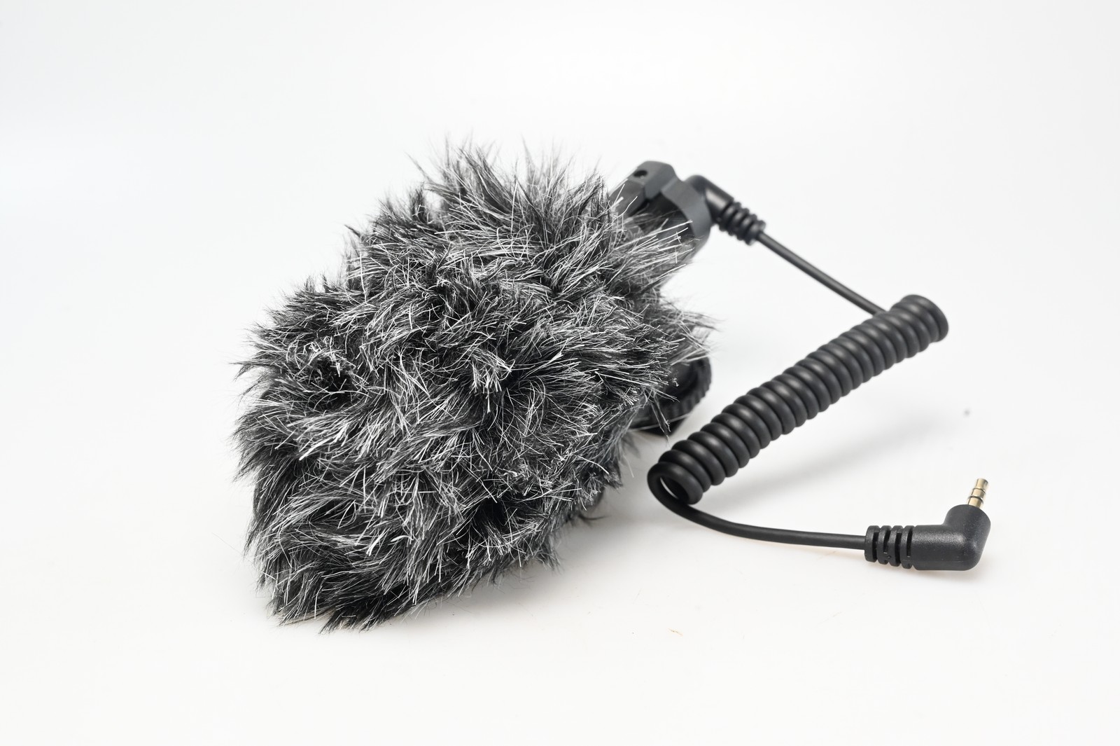 Saramonic Vmic Mini Compact Camera-Mount Microphone #G608