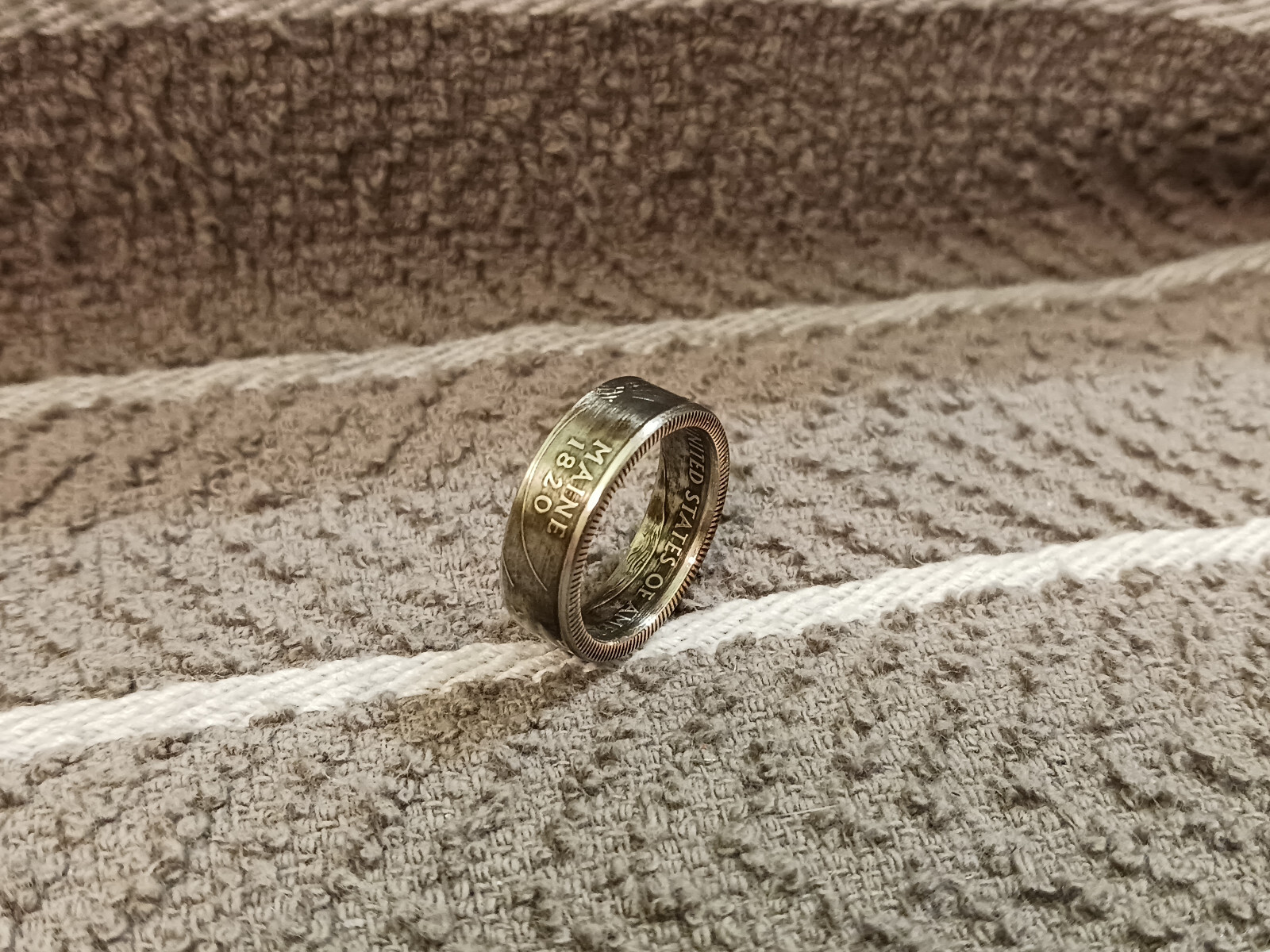 Maine Handcrafted Washington Quarters coin ring, size 7    2003 #2