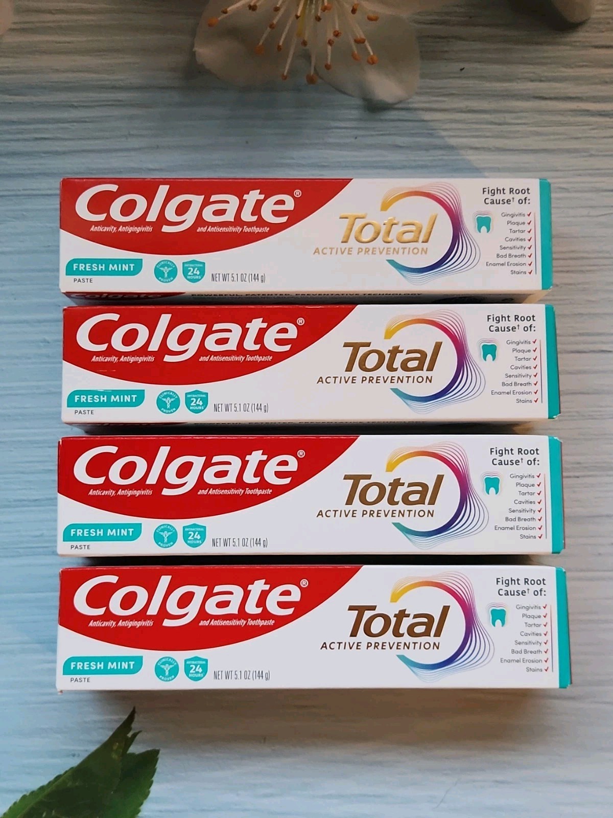4× Colgate Total Active Prevention Fresh Mint Toothpaste, 5.1 oz, Exp: 10-2027