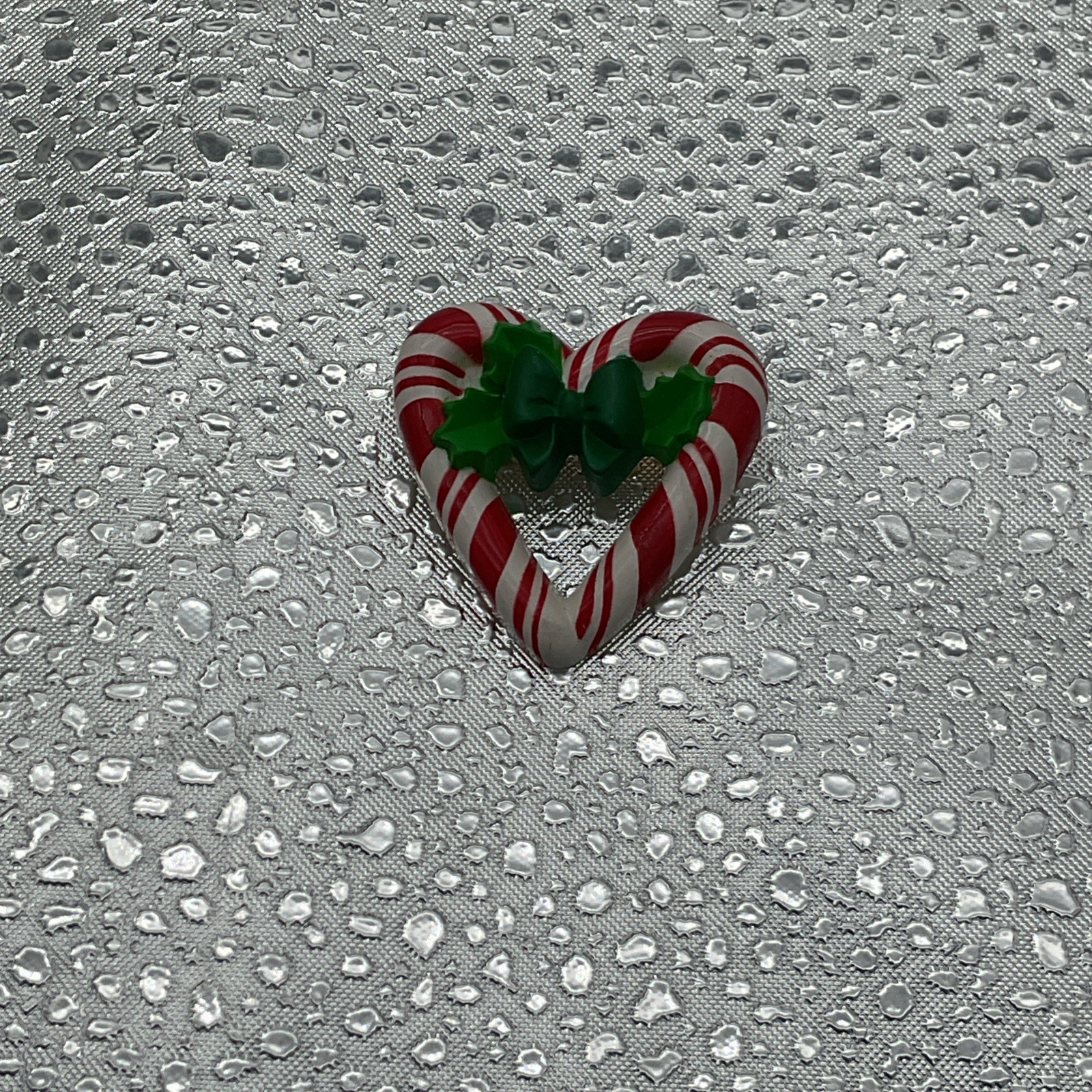 Hallmark Brooch Pin Christmas Holiday Candy Cane Heart Vintage 1987