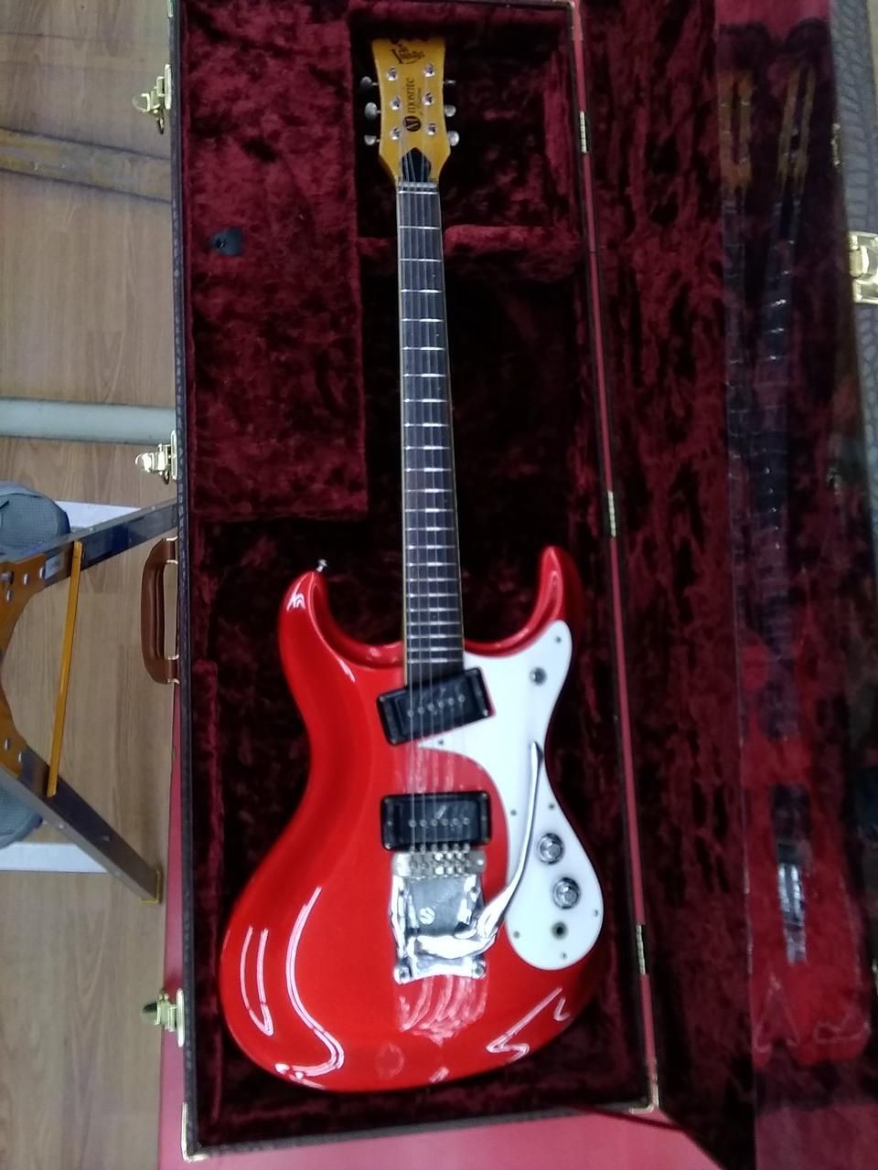 MOSRITE ELECTRIC GUITAR VENTURES MODEL Used