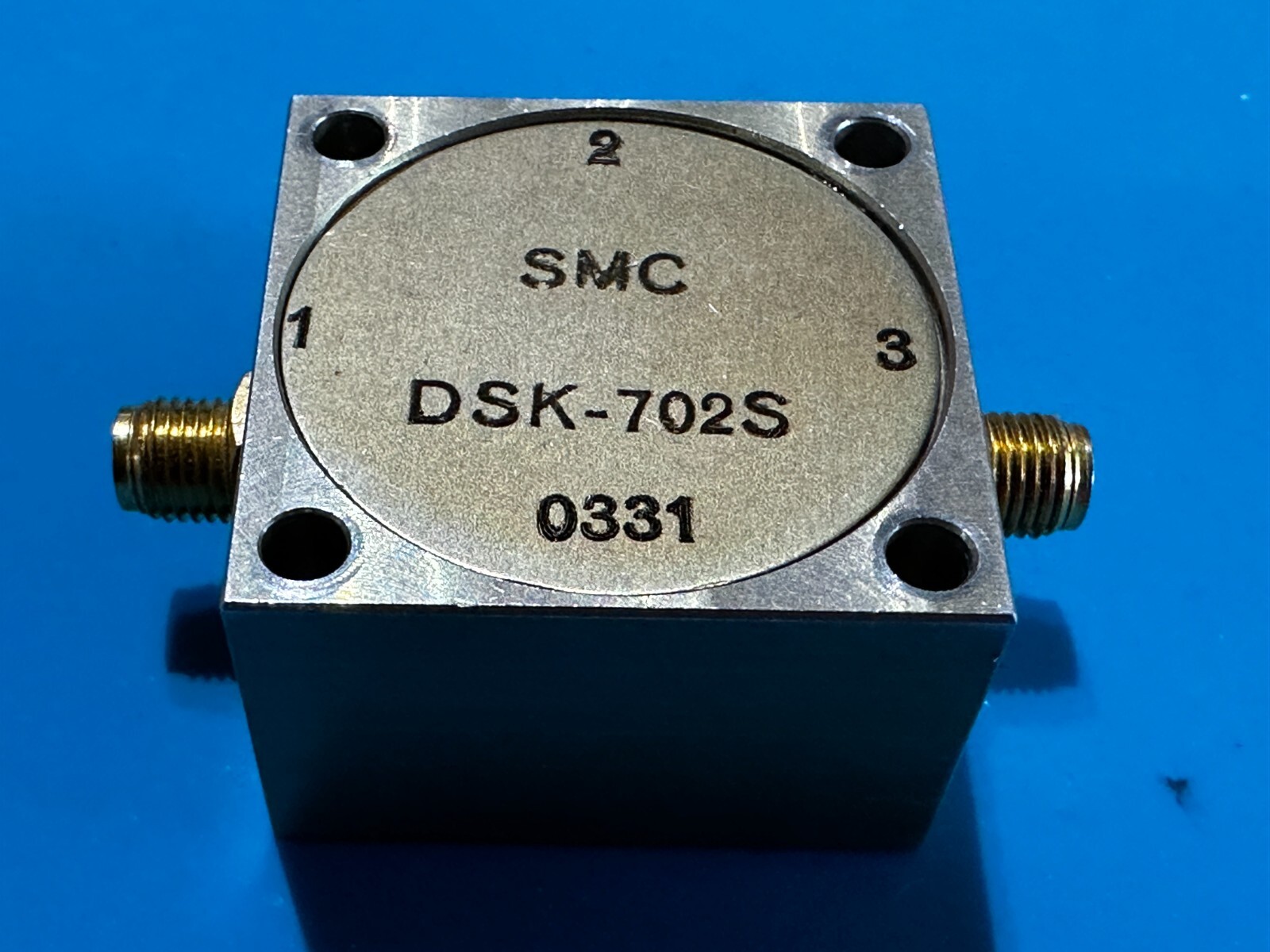 Synergy Microwave SMC DSK-702S Splitter power divider 500MHz Max, 1dB 2 outputs