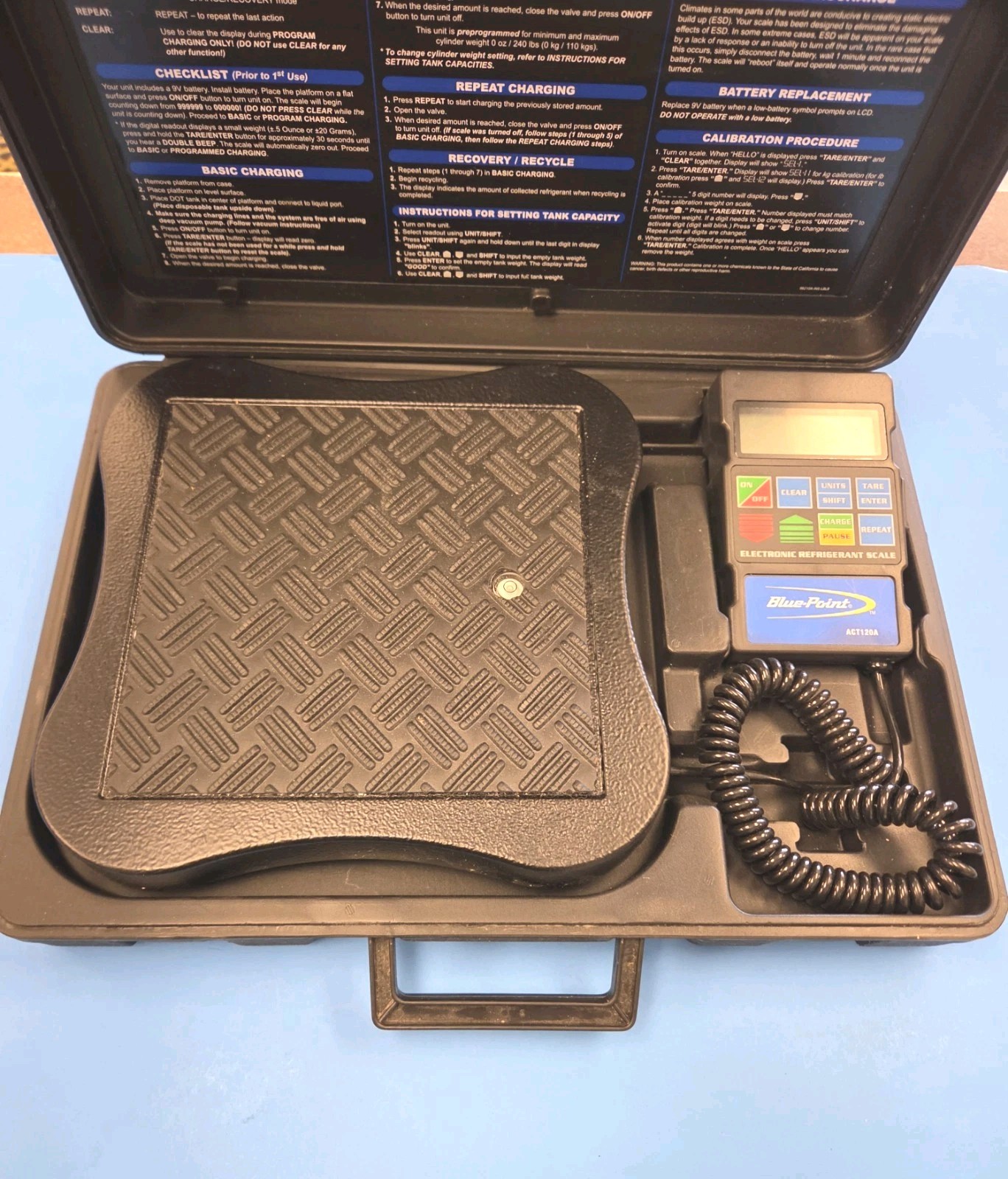 BLUE POINT REFRIGERANT SCALE ACT120A WITH CASE / VERY GOOD CONDITION!