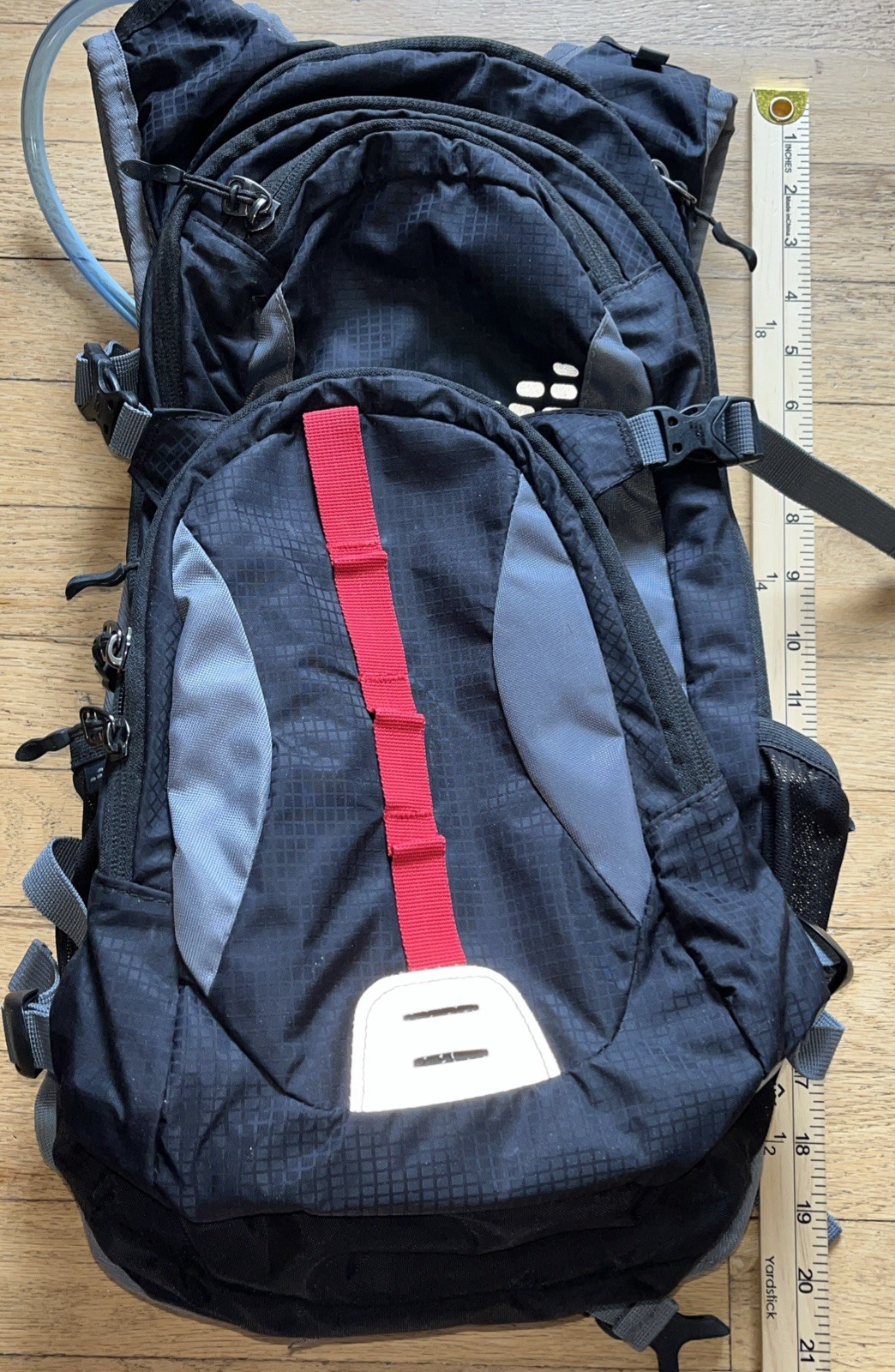 Hydration CamelBack Lightweight Water Backpack with 2L Water Bladder Bag