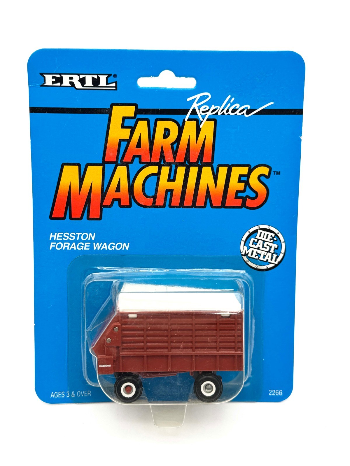 1/64 Hesston Forage Wagon