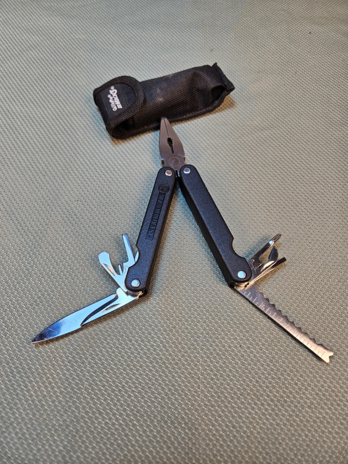 Mountain Quest 9 In 1 Multi Tool Camping Survival Pliers Wire Cutter Fish Scaler