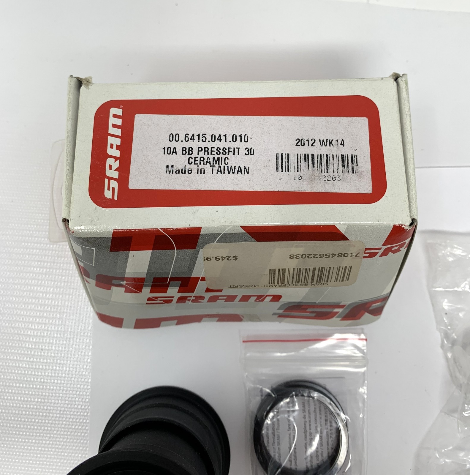 SRAM Pressfit 30 Ceramic Bottom Bracket - New
