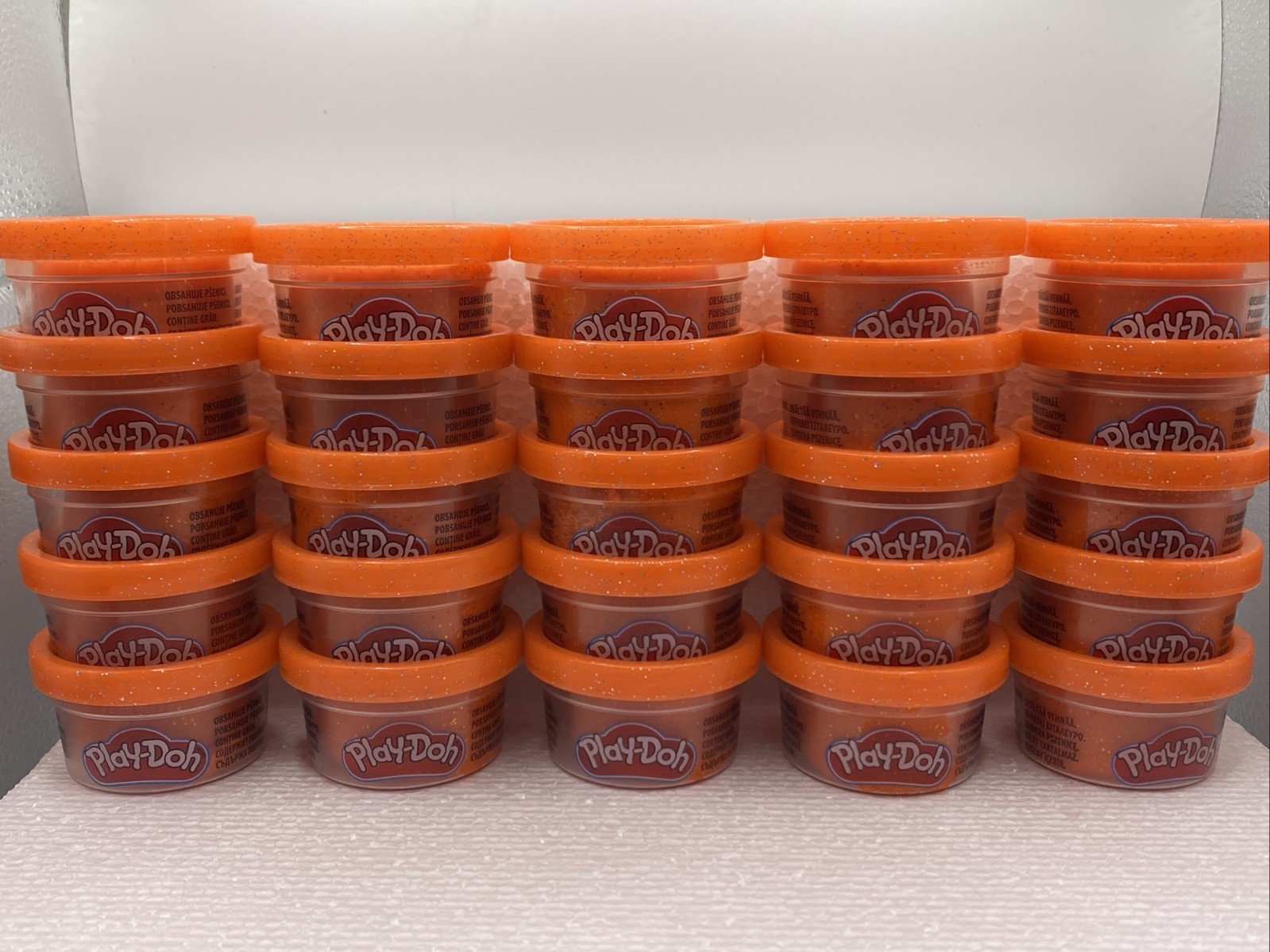 Hasbro Play-Doh (25) 1 Ounce Containers SPARKLE ORANGE GLITTER