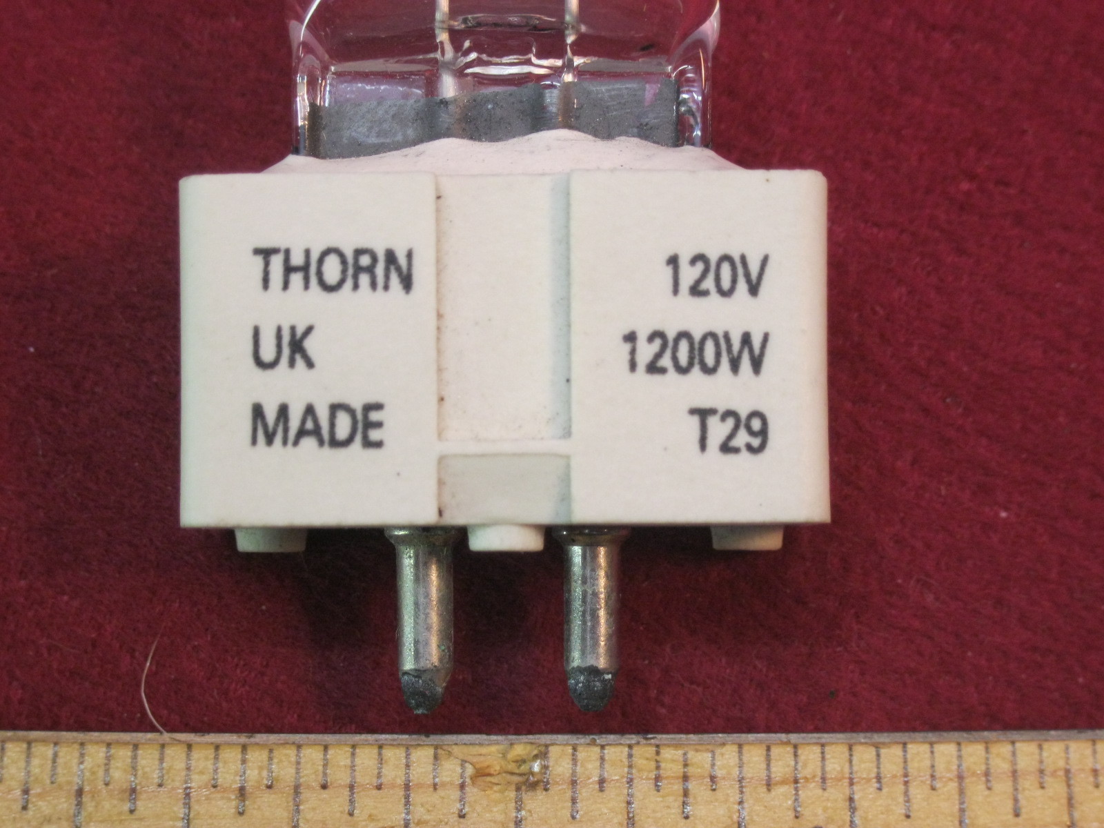 Thorn T29 1200w 120v bulb lamp stage studio