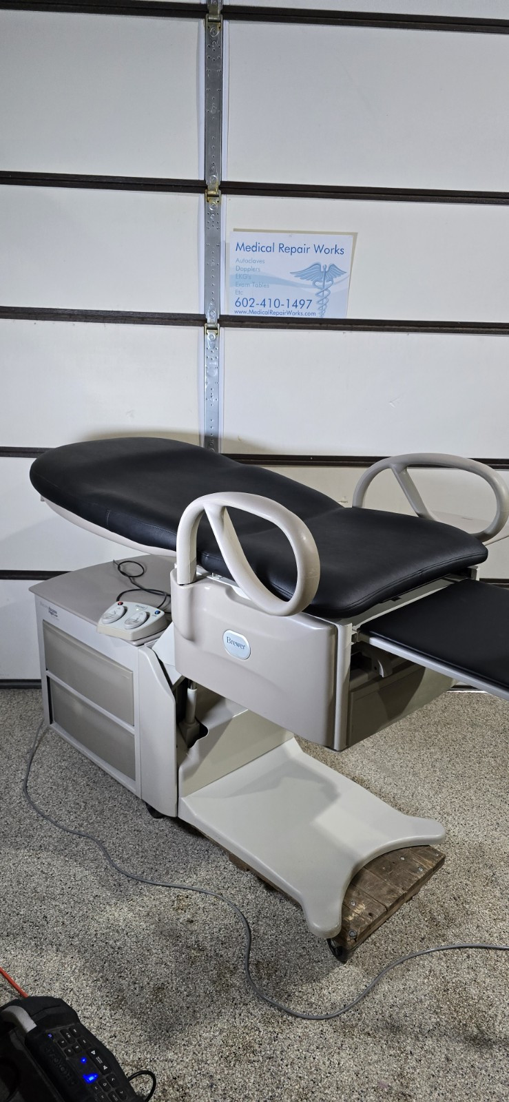 Brewer 6501 Access High-Low Power Back Exam Table New Black Upholstery