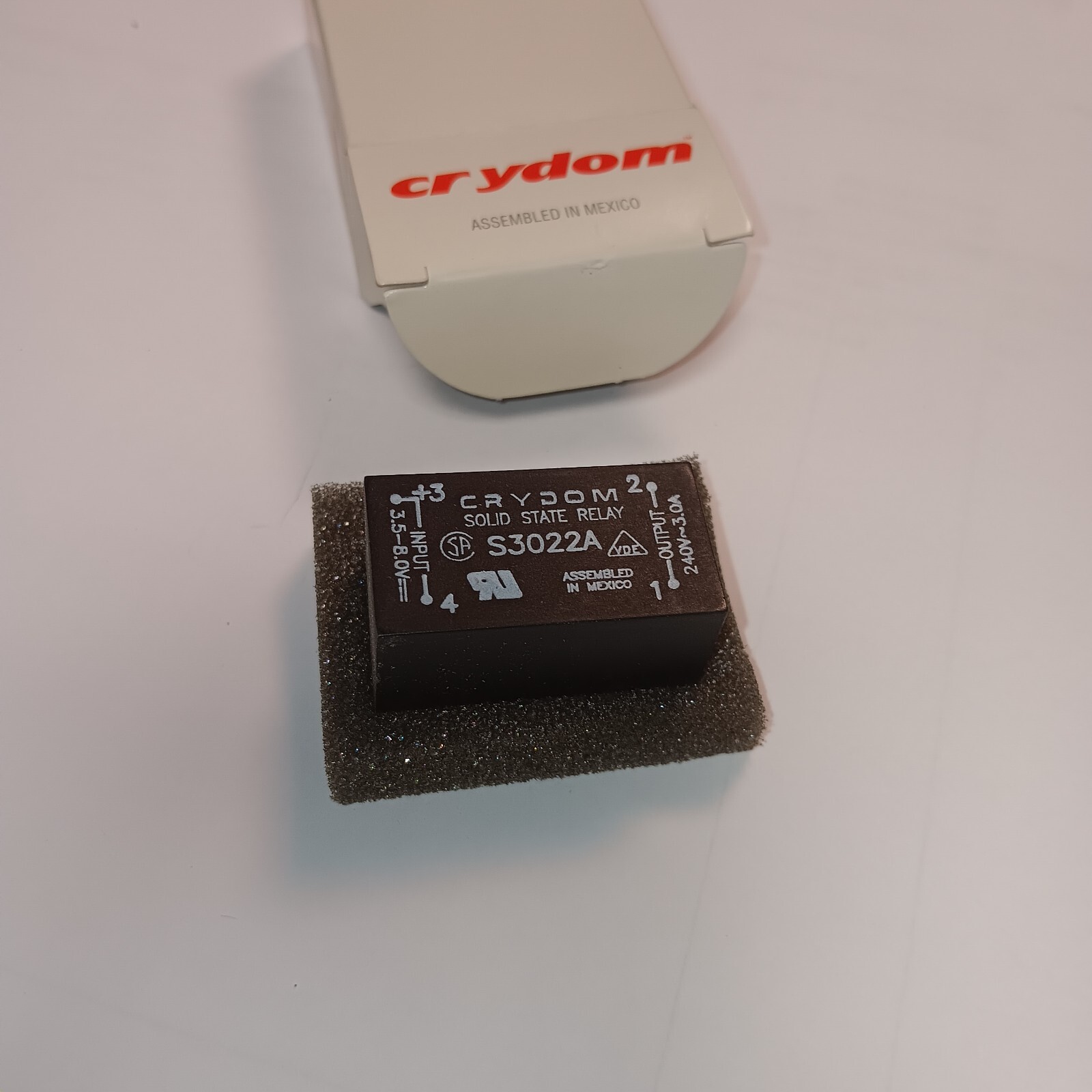 Crydom S3022A Solid State Relay 3.5-8.0V 240V 2.0A New Old Stock