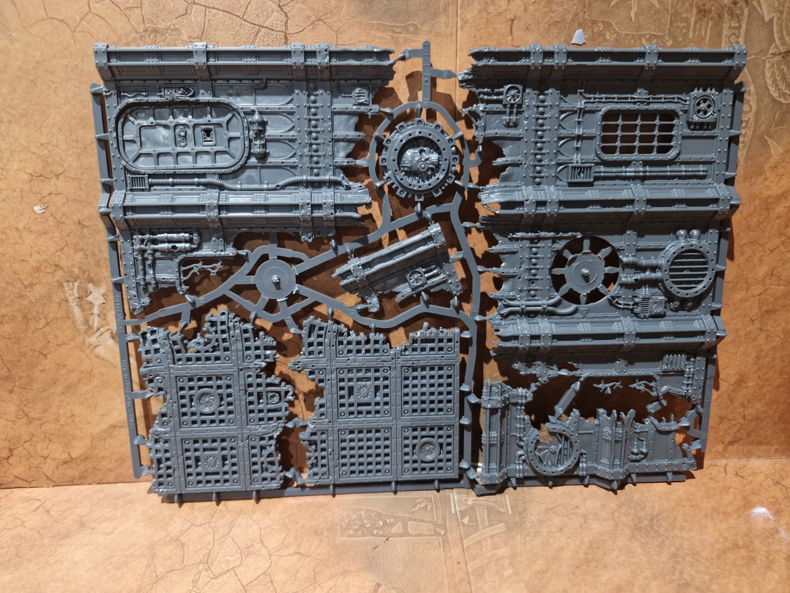 40k Terrain Manufactorum Sprue B OOP