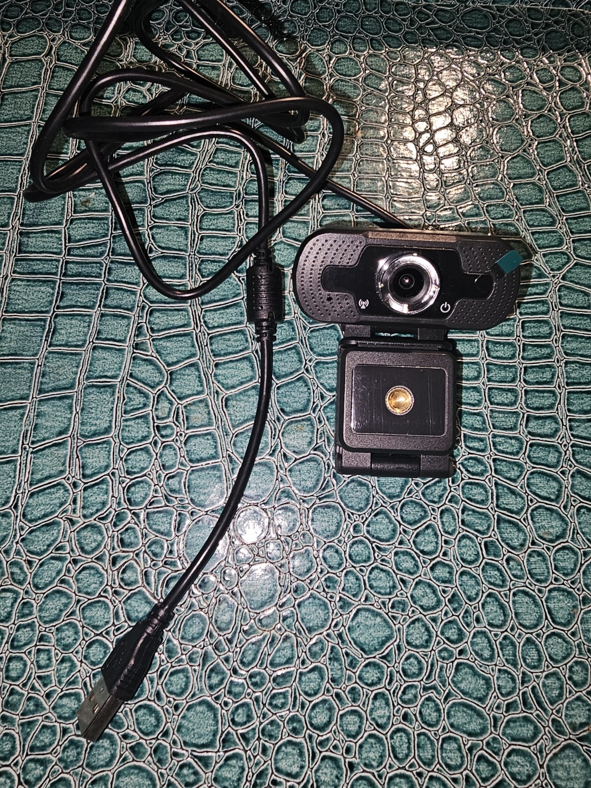 Full HD Webcam With Built-in Microphone