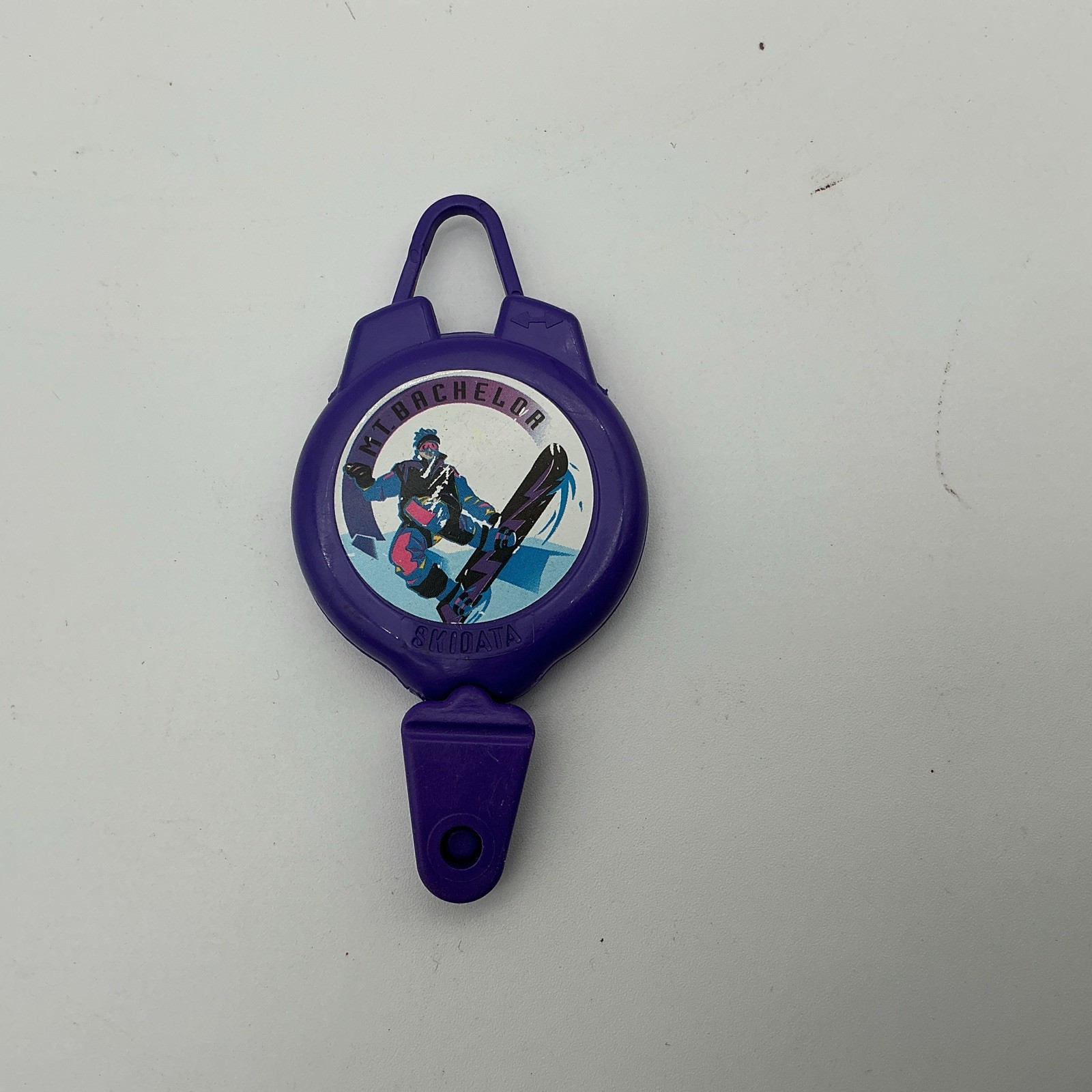 Vintage 90s Ski Zip Retractable Pass Holder - Mt Bachelor Oregon Ski Snowboard
