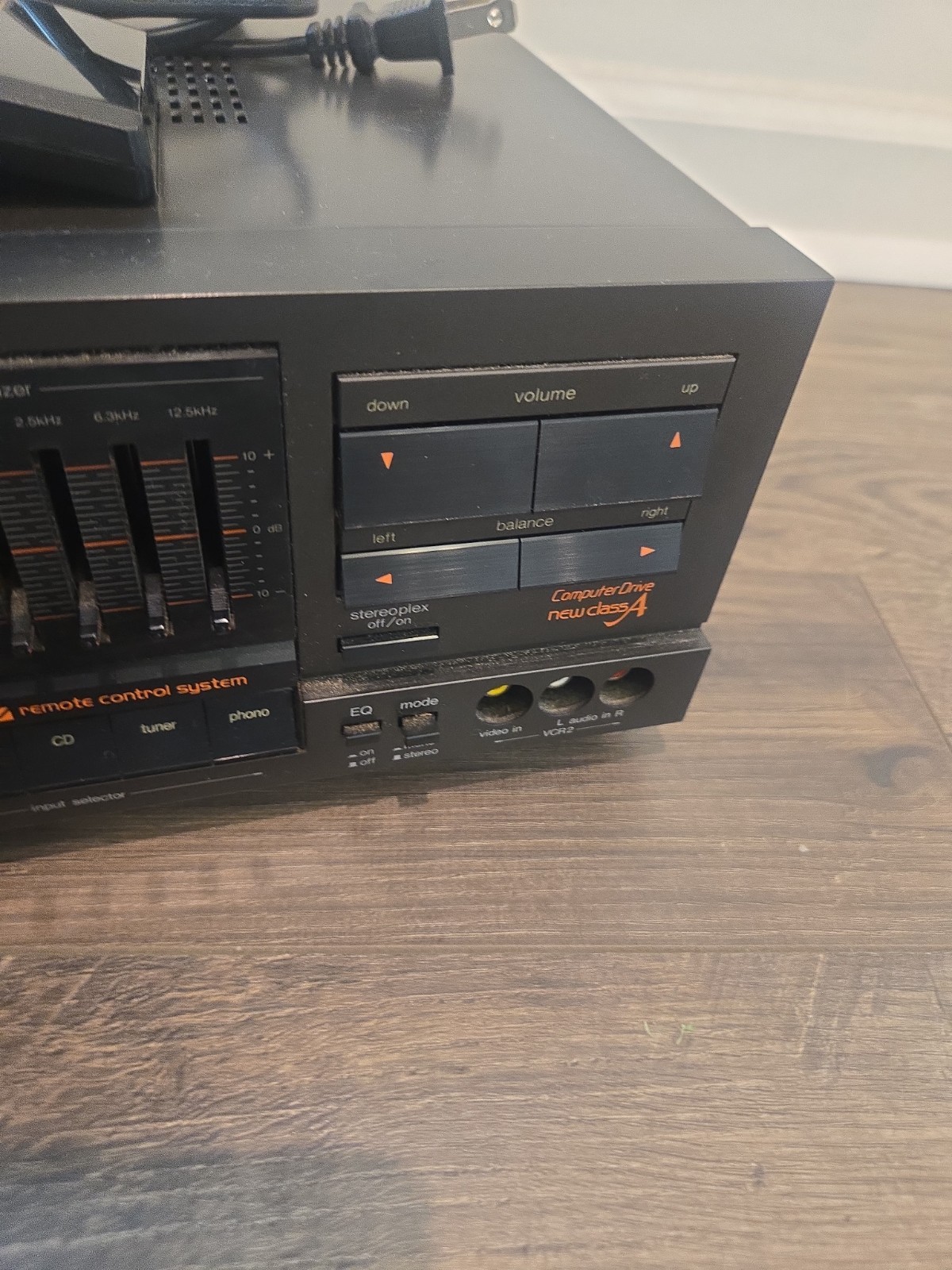 1980's Rare Technics Stereo Receiver SA-R410 No Remote Tested & Working