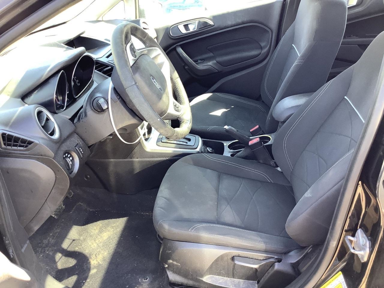 Fuse Box Engine Fits 14-19 FIESTA 4558020
