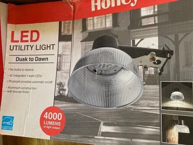 Honeywell 4000 Lumen LED Utility Light - Bronze