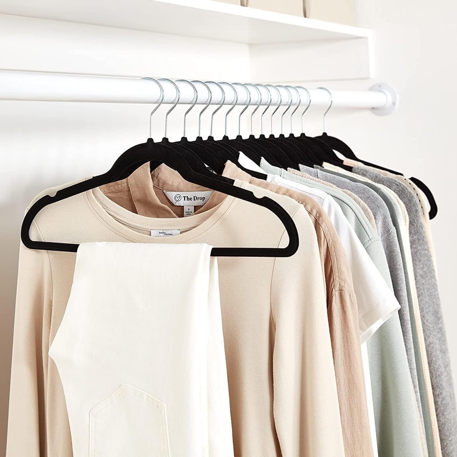 Slim Velvet Non-Slip Space Saving Suit Clothes Hangers Closet Organization