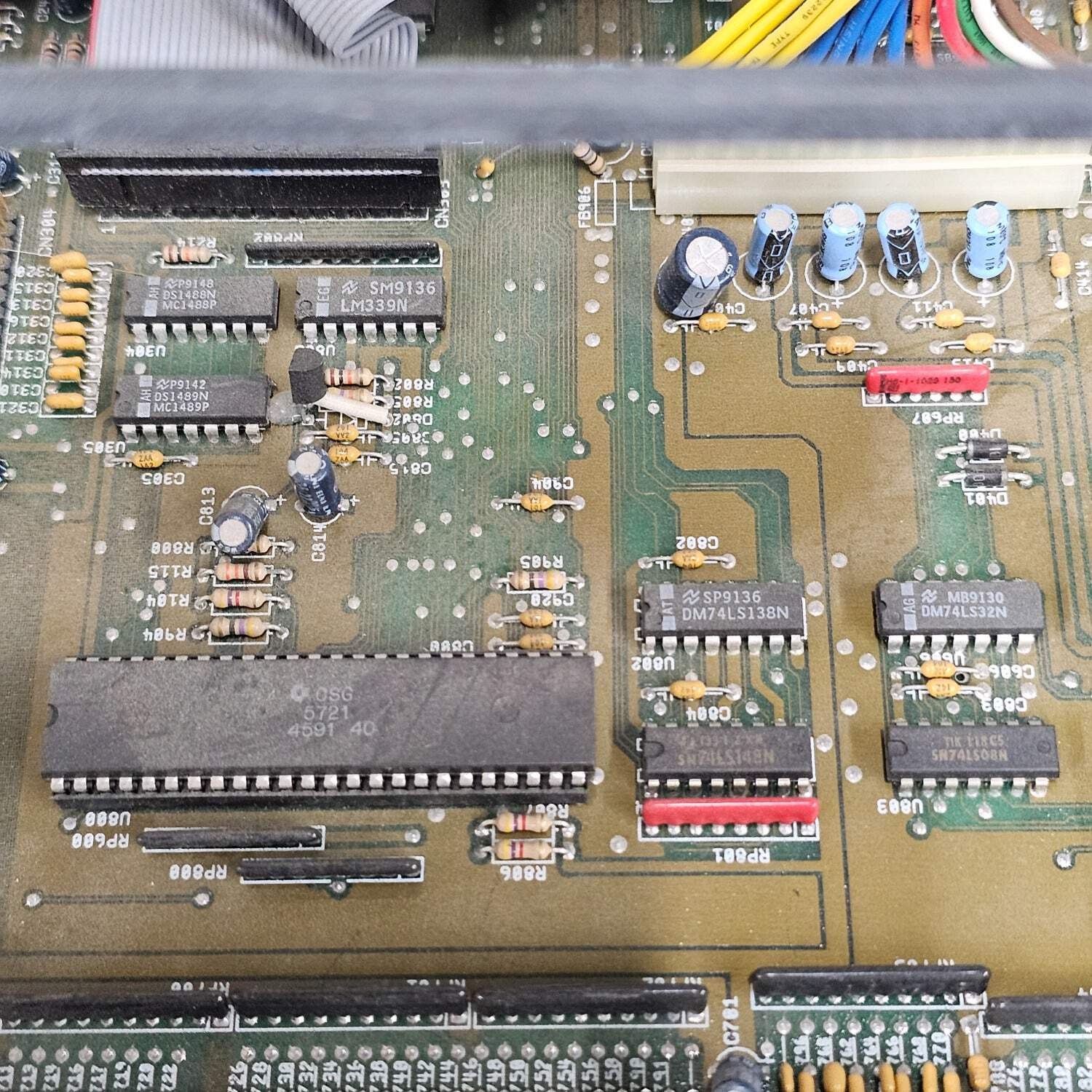 Commodore Amiga 2000HD Vintage Personal Computer A2000