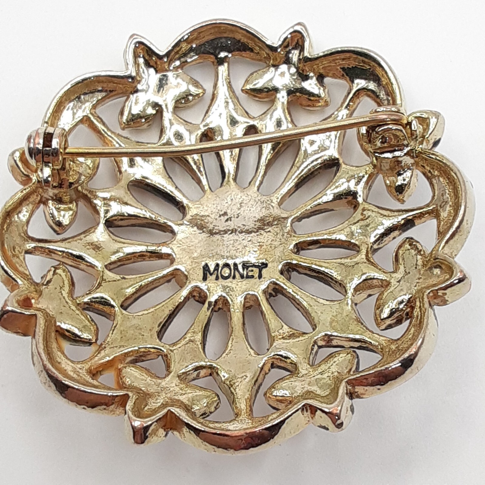 VNTG Monet brooch